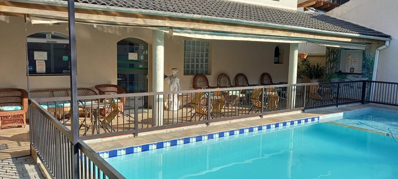 Pousada Parque Suites Estacionamento E Piscina 瓜鲁雅 外观 照片